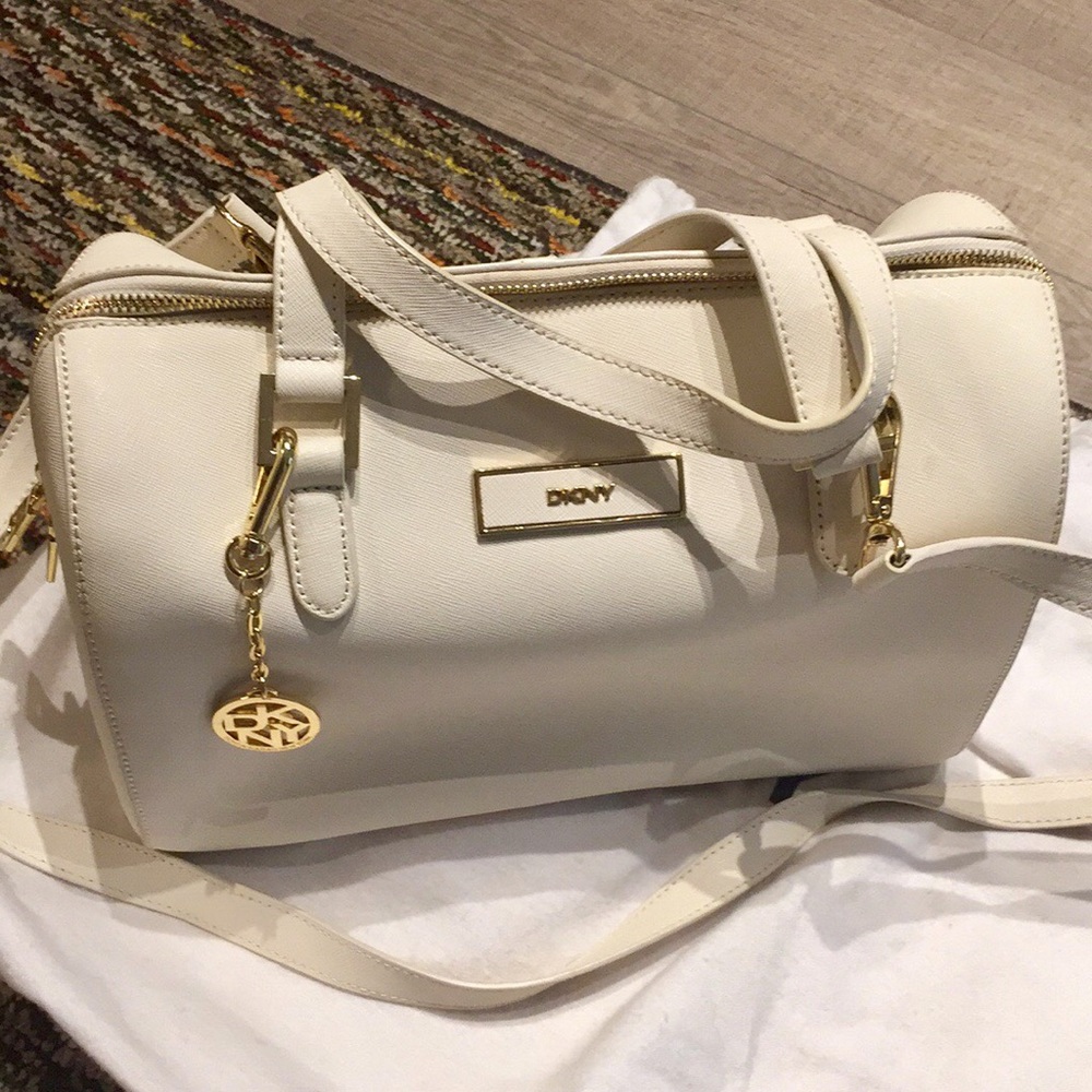 Bag - Picture 2 of 5